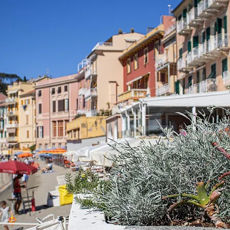 244b - Casa Ludo, Centro Storico,140m Dalla Baia Del Silenzio Patrimonio Unesco E Mare Apartment Sestri Levante